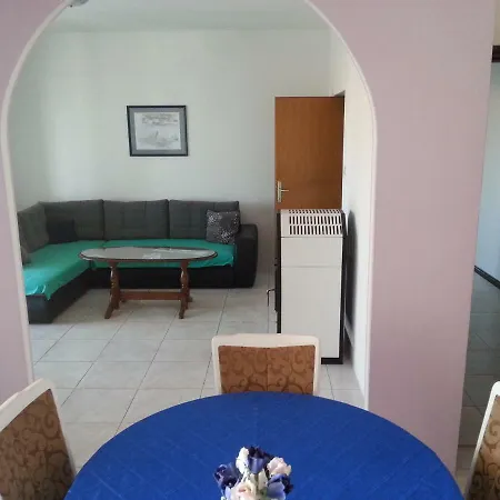 Appartamento Apartman San Marino Novi Vinodolski